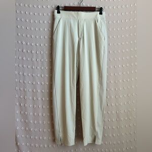 Athleta Brooklyn Mid Rise Ankle Pant Straight Leg Sz 4 Abalone Cream